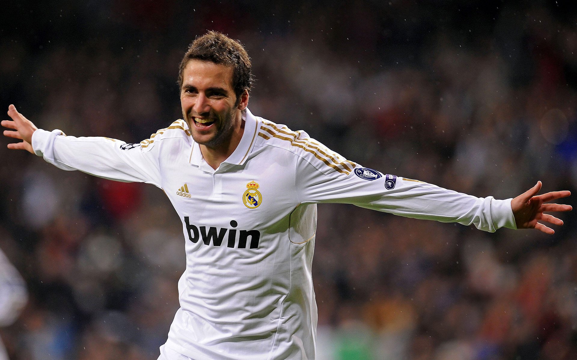 法甲联赛惊现冷门，摩纳哥爆冷击败巴黎