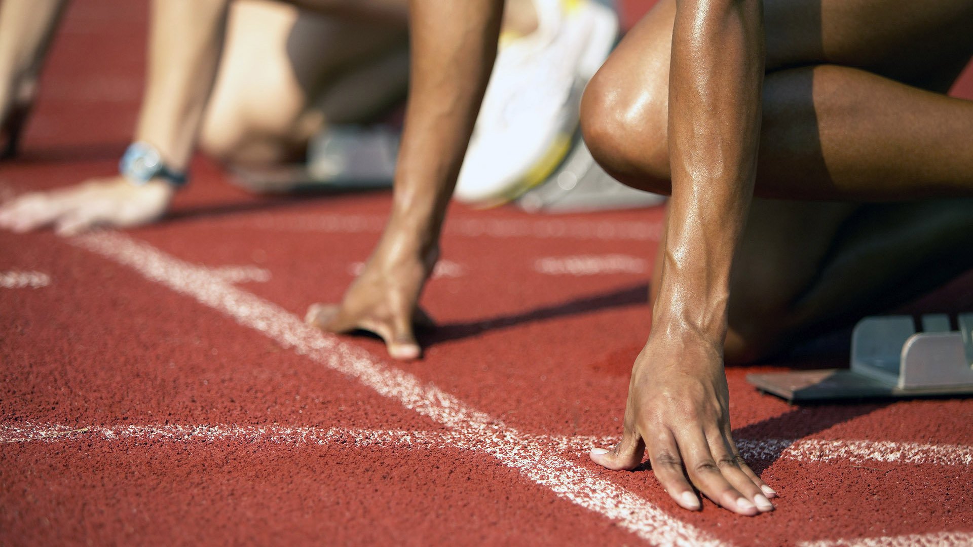 逆境比拼：球队究竟要拼到最后一分钟！，逆境取胜